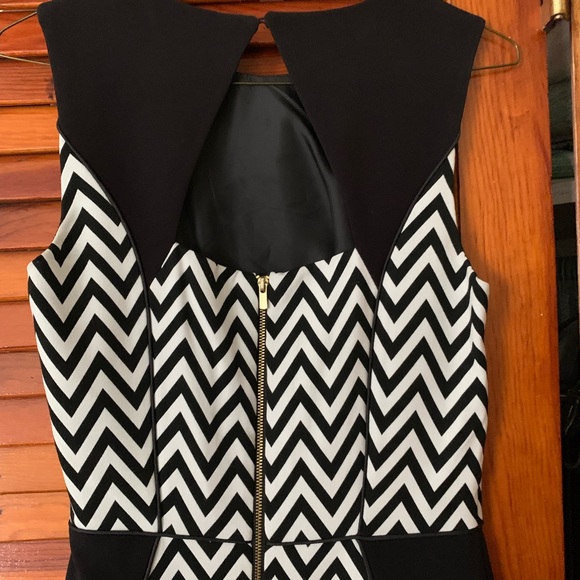 H&M black and white modern geometric sheath midi dress - Picture 5 of 7
